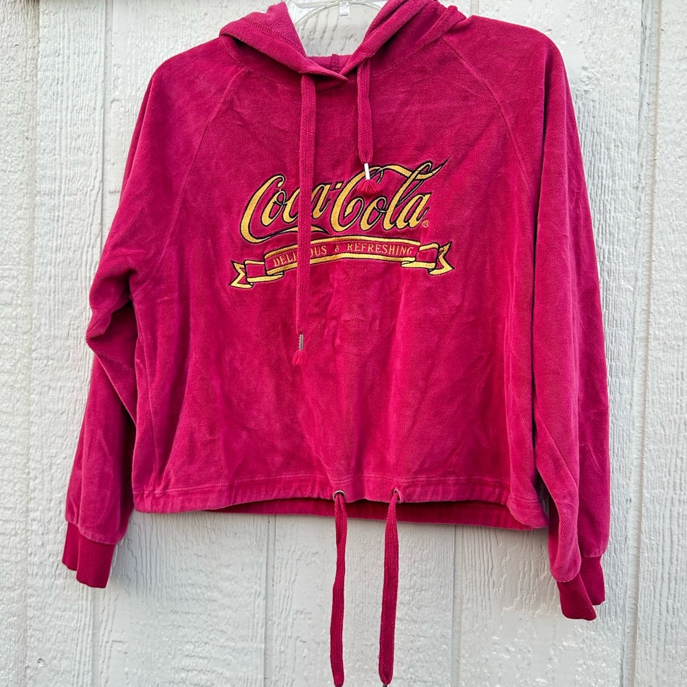 Coca Cola Red Embroidered Hooded Crop Drawstring Sweatshirt Hoodie Sz M (7-9)